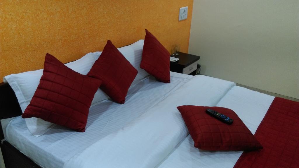 Hotel Minerva Residency Mumbai Kültér fotó