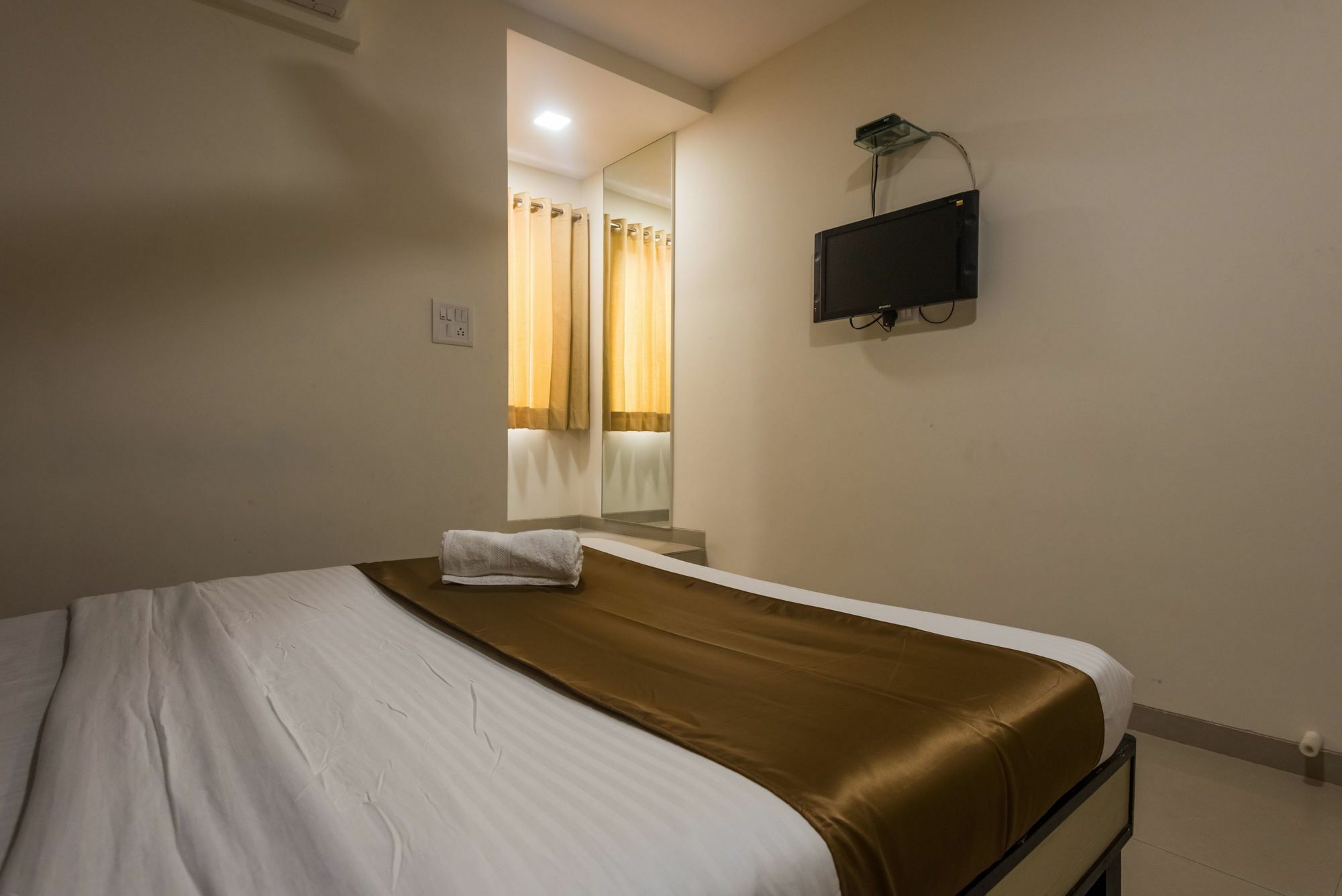 Hotel Minerva Residency Mumbai Kültér fotó