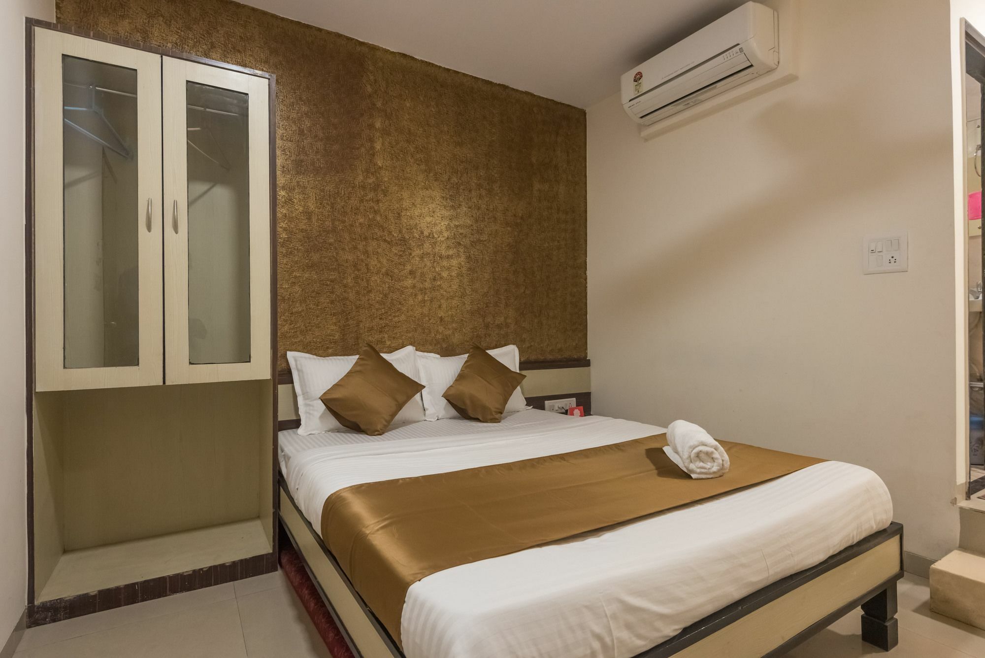 Hotel Minerva Residency Mumbai Kültér fotó